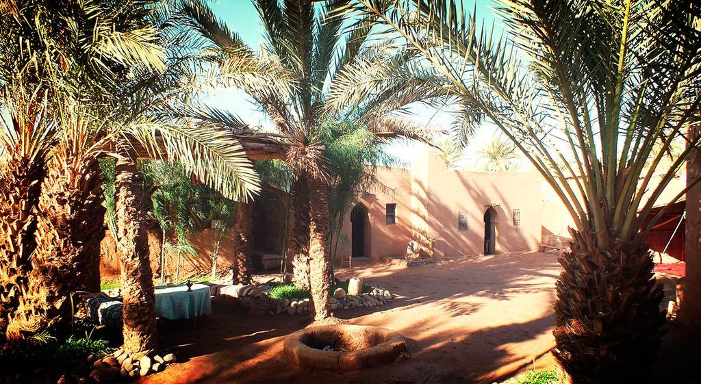 Auberge Tigida M'Hamid Exteriör bild